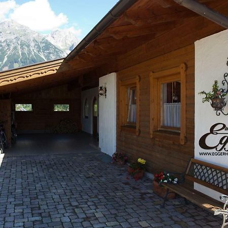 Eggerhof - Ferienhaus ラムサウ・アム・ダッハシュタイン エクステリア 写真